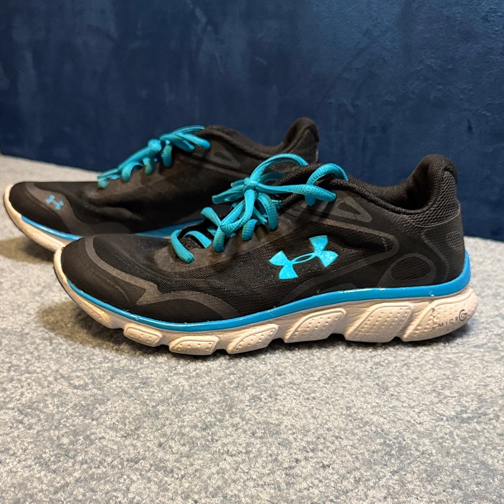 Under Armour Women’s Micro G Black and Blue Running Shoes